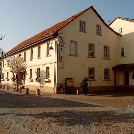 Garni Zum Adler Otel Gensingen Dış mekan fotoğraf
